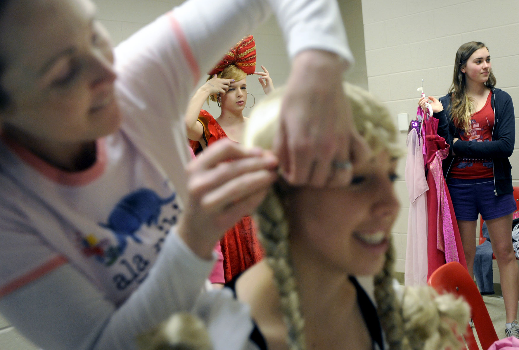 2012-04-29 FJ Play Wigs